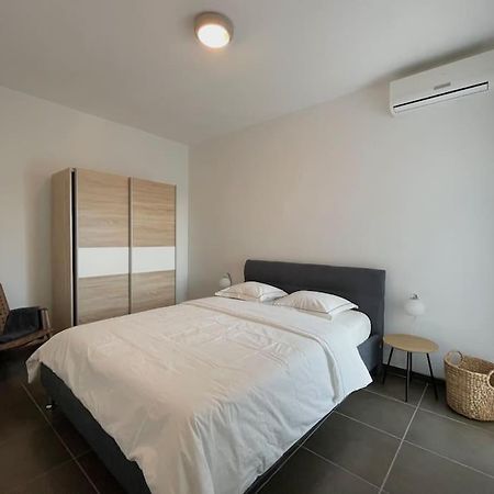Appartement Mb - Logement 3 Chambres - Drage Bagian luar foto